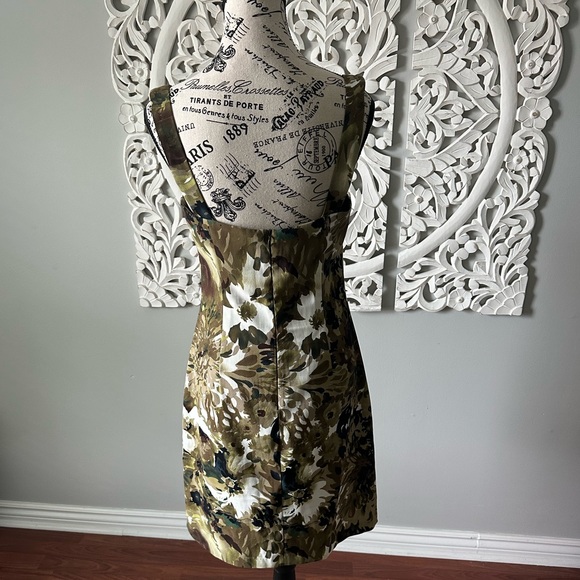 Women’s summer / office attire size 8 - Picture 2 of 3